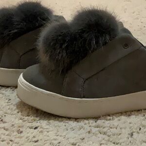 Gently used Sam Edelman sneakers with faux fur balls! Size 10